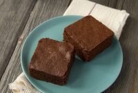 Velvet Wine Brownies
