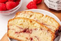 Luscious Berry Swirl Pound Cake