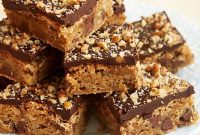 Fudgy Chocolate Chip Ganache Blondies
