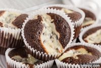 Midnight Swirl Cupcakes