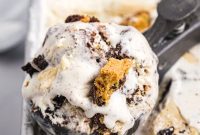 All-Cookie, No-Churn Ice Cream Bliss