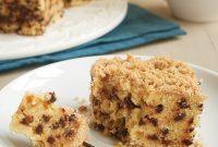 Signature Chocolate Chip Streusel Cake