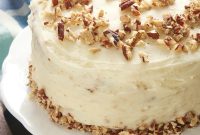 Petite Hummingbird Cake