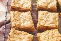 Caramelized Sea Salt Blondies