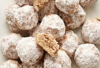 Snow-Kissed Spiced Nut Bites