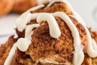 Sticky Sweet Cinnamon Pull-Apart