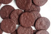 Homemade Chocolate Wafer Crisps