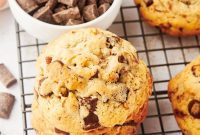 Bakery-Style Thick Chocolate Chip Cookies