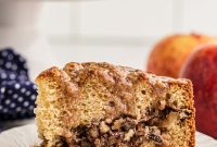 Spiced Apple Streusel Coffee Cake