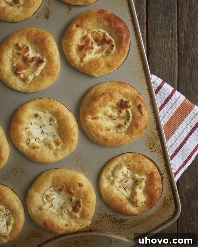 Yeast baking was never so simple as this recipe for Parmesan Herb Batter Rolls! They're quick to make, require no kneading, and taste so, so good! - Bake or Break