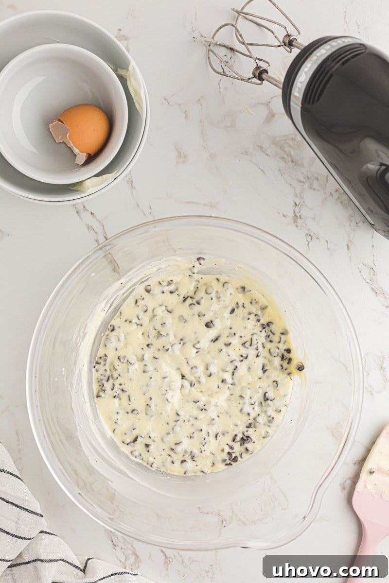 Cream cheese filling with chocolate chips
